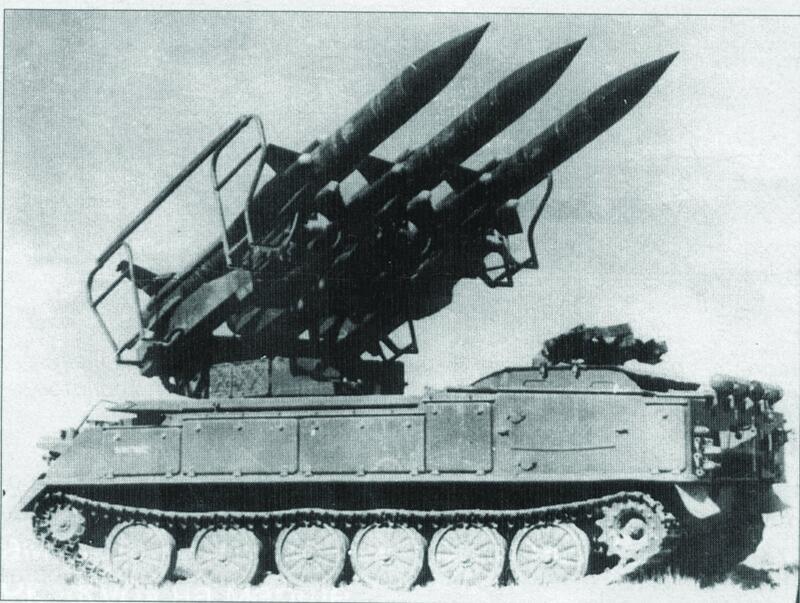 Рис. 1. Ракеты «3М9» производства ДМЗ на зенитном ракетном комплексе «Куб»